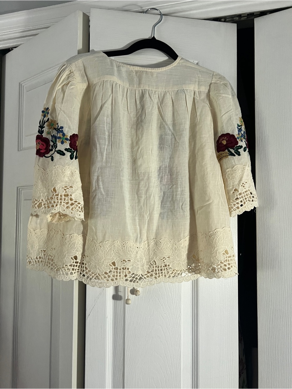 Embroidered Cream Peasant Blouse with Lace Trim - Picture 9 of 13